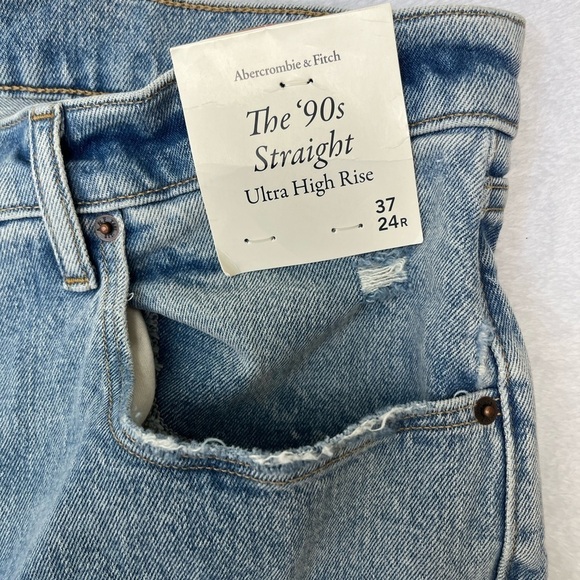 Abercrombie & Fitch Jeans Sz 37/24 Plus The 90s Straight Ultra HR Light Wash NWT - Picture 3 of 15